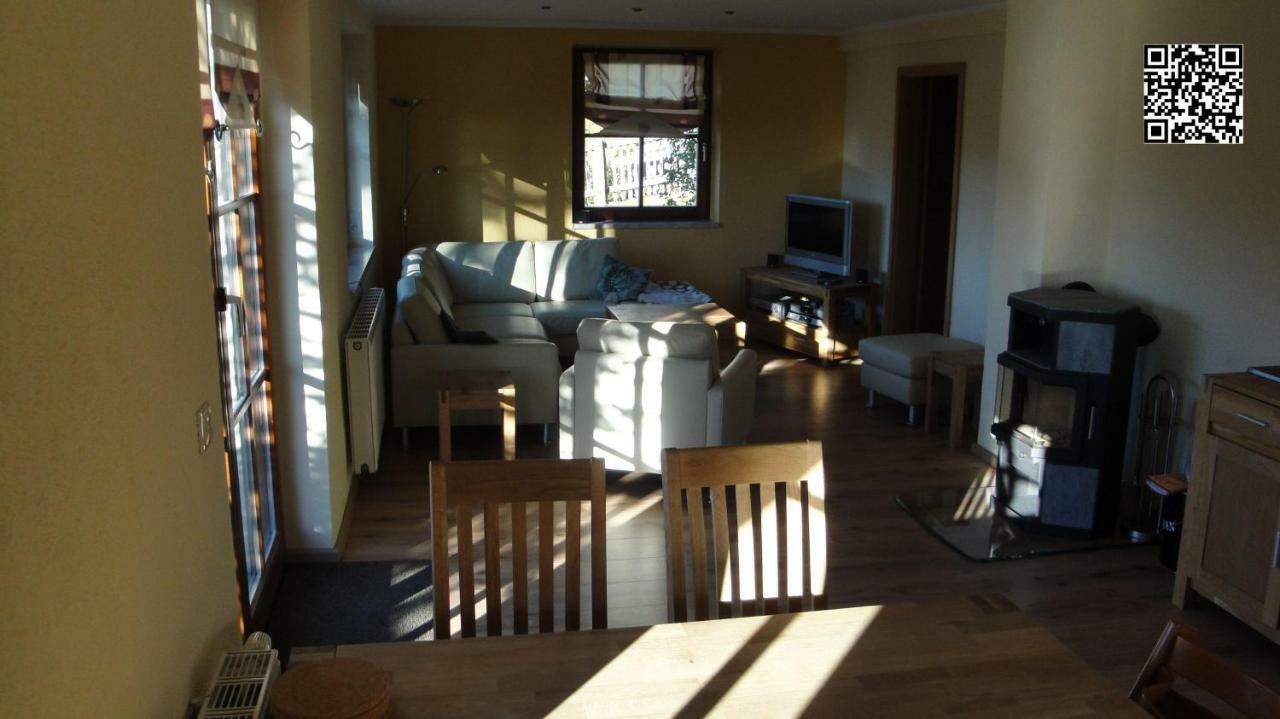 Ferienhaus-Bergtraum-Ferienwohnung-Fanni Oberwiesenthal Extérieur photo